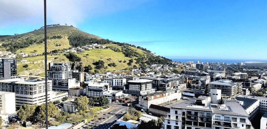1 Bedroom apartment for sale in Cape Town City Centre