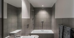 Bachelor Apartment for sale in Cape Town City Centre