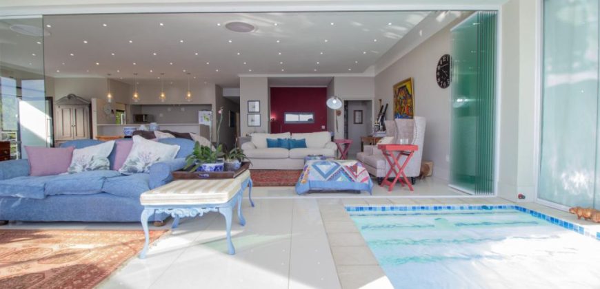 11 Bedroom house for sale in Camps Bay, Cape Town