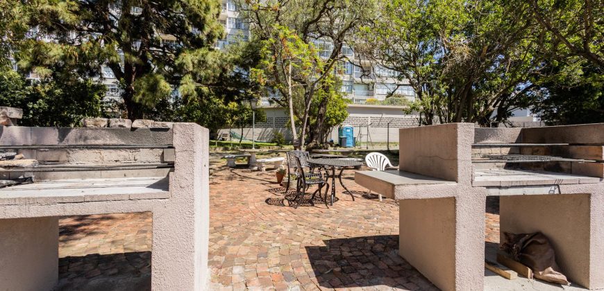 2 Bedroom Apartment / Flat for Sale in Green Point