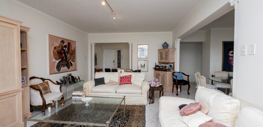 2 Bedroom Apartment / Flat for Sale in Sea Point