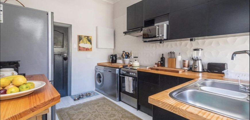 1 Bedroom Apartment for Sale in Green Point