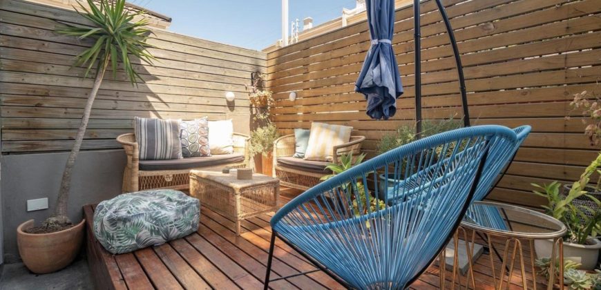 1 Bedroom Apartment for Sale in Green Point