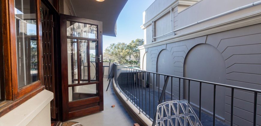 1 Bedroom Apartment for Sale in Green Point