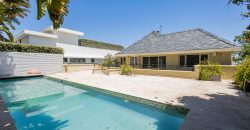 5 Bedroom House for Sale in Bantry Bay